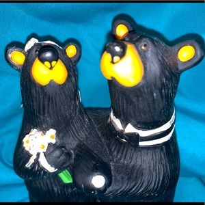 BearFoots Wedding Couple Figurine
